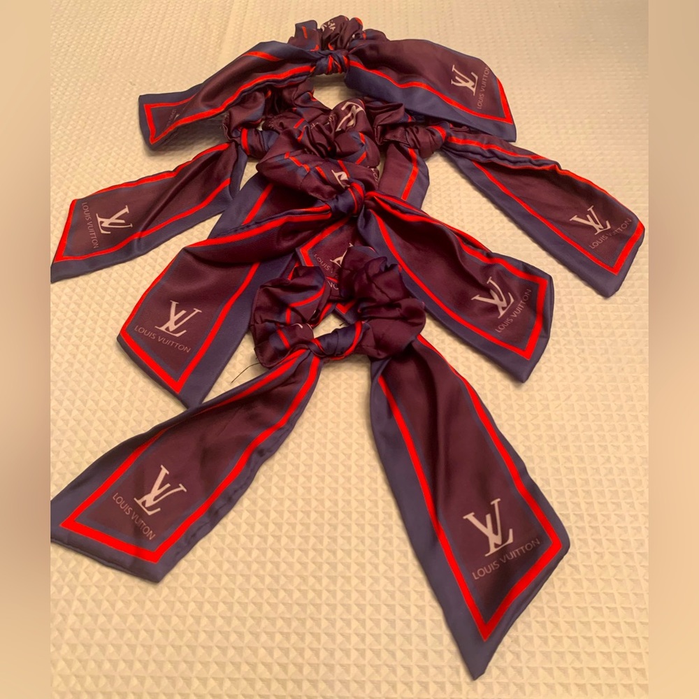 Double sided luxury hair tie, ribbon, scrunchy, poney tail! PRICE FOR 4 PIECES